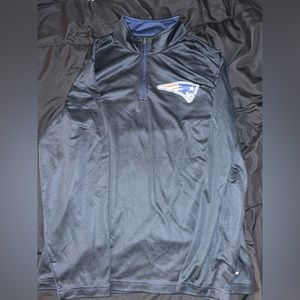 I am selling this blue Patriots windbreaker!